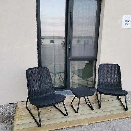 아파트 L&C Beach Rooms - Camere Pe Plaja Cu Vedere Laterala Catre Mare *